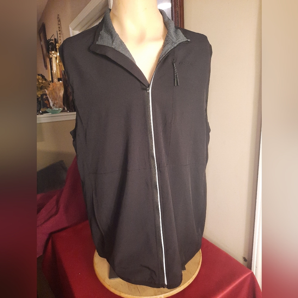 M507 NWT Men's black Chaps golf vest jacket